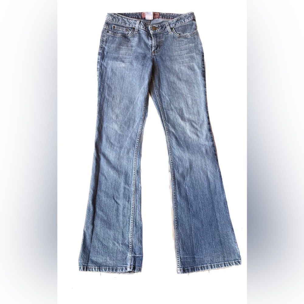 Vintage low-rise flare jeans.